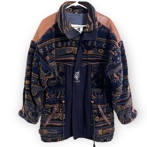 Vintage 90’s Lupo Cowichan Fuzzy Fleece Zip Up Jacket Size S